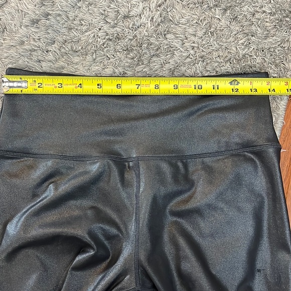 Athleta Elation Ultra High Rise Shimmer Tight Size Medium Tall - Picture 14 of 16